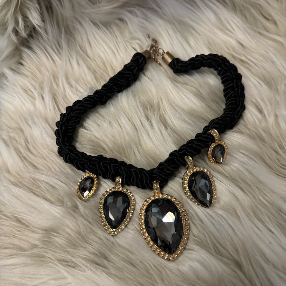 Black Crystal choker